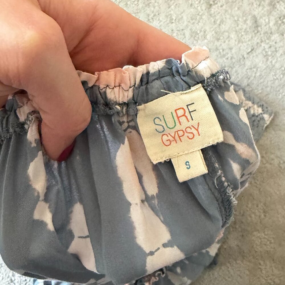 Surf Gypsy Tie Die Off the Shoulder Top size S fits like 8-10 - Picture 2 of 7